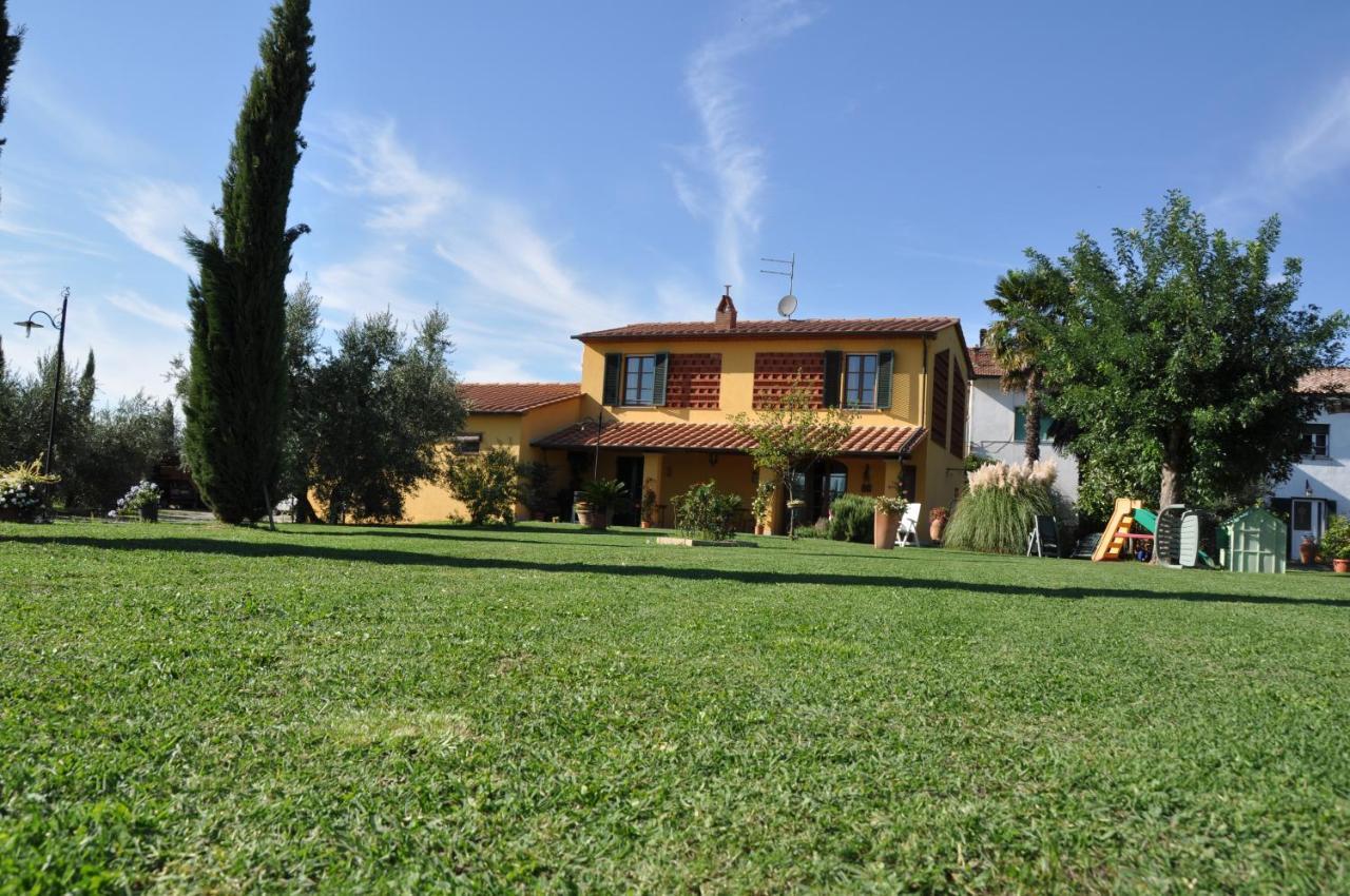 Agriturismo Tori 2 Монтекарло Екстер'єр фото