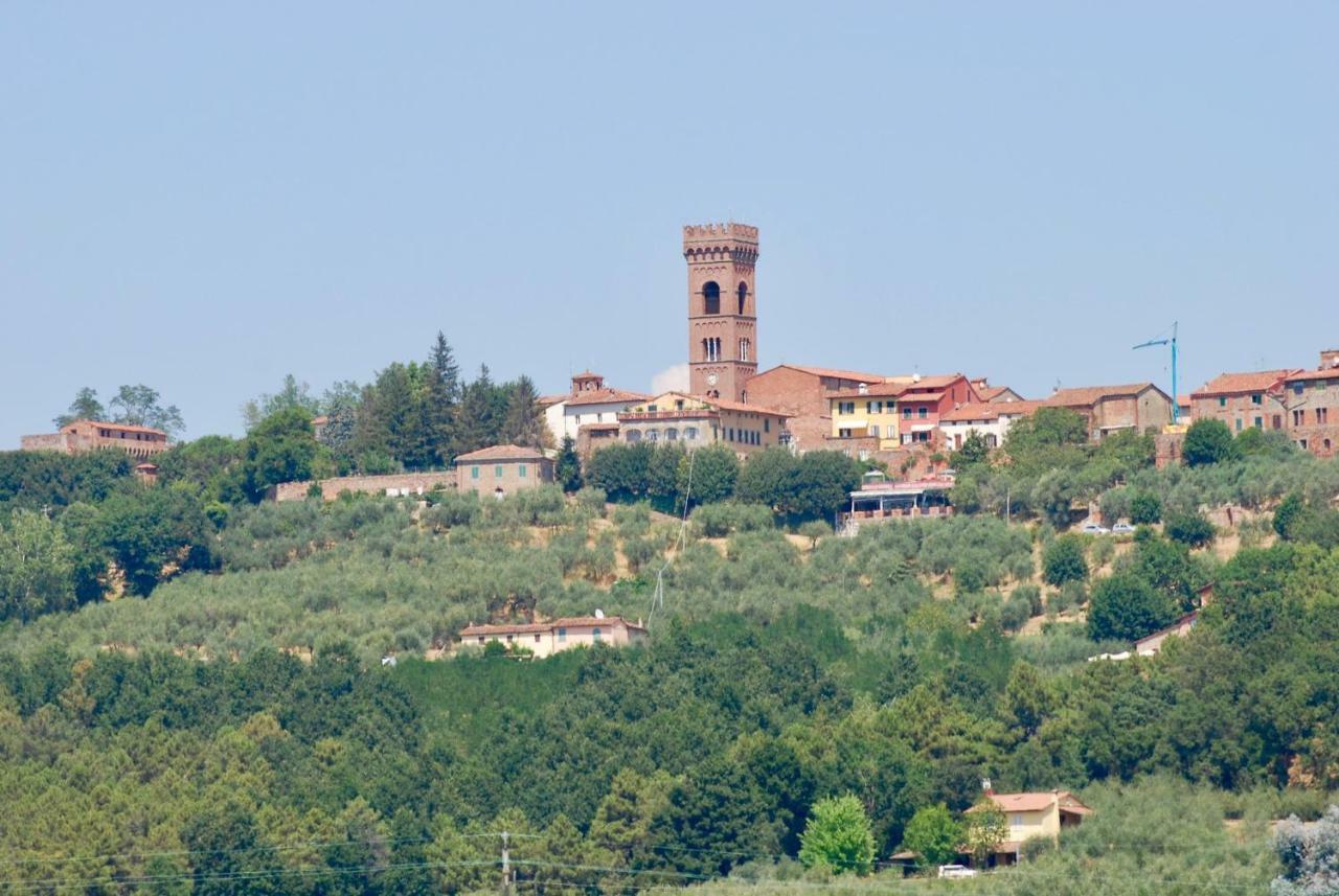 Agriturismo Tori 2 Монтекарло Екстер'єр фото